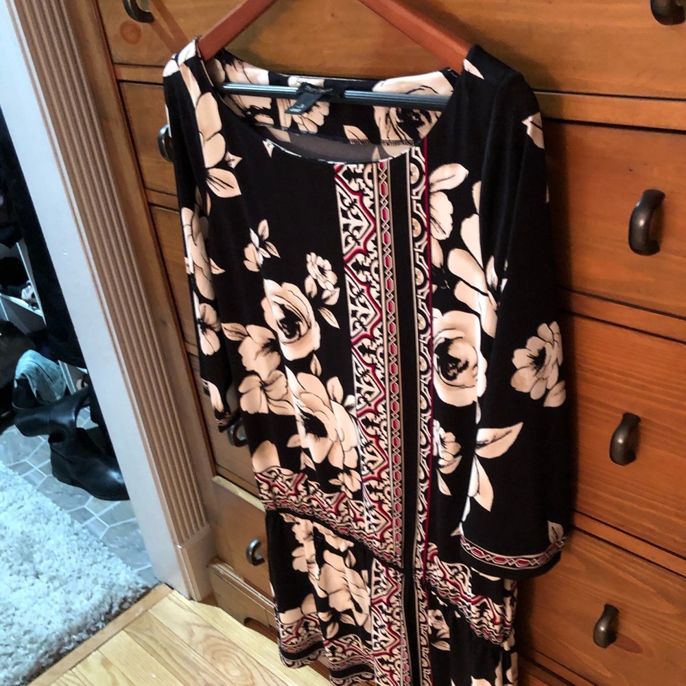 White House Black Market Floral Dress